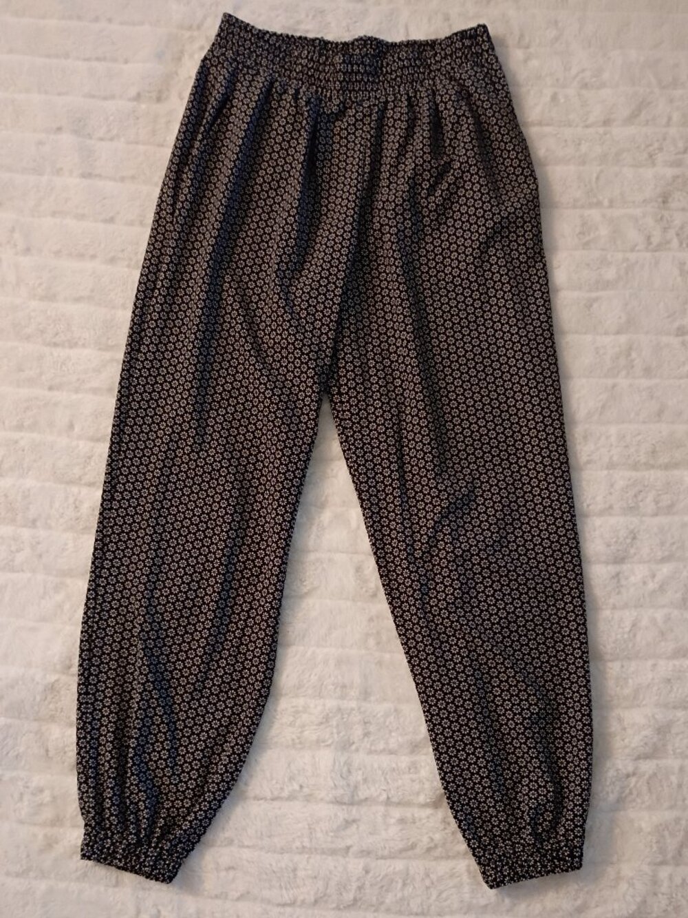 Xhilaration Jogger Pants